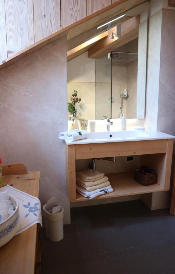 B&B Casa Riz Castello–Molina di Fiemme Kültér fotó
